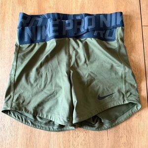 Nike Pro Women's Green Athletic Shorts